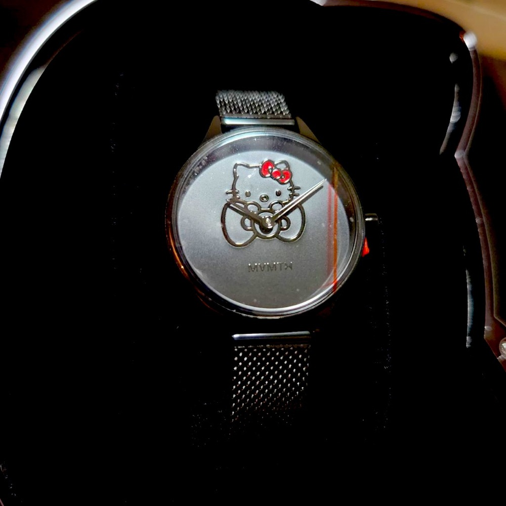 MVMT HELLO KITTY WATCH